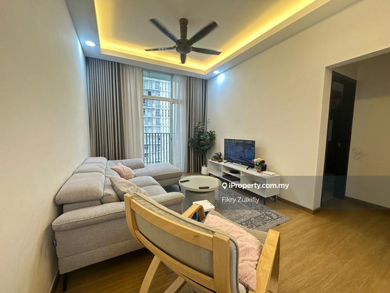 For Sale - Lakefront Homes