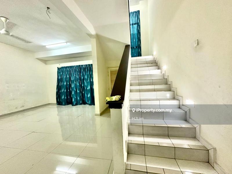 Townhouse for Sale in Bandar Tun Hussein Onn, Cheras by HJLim - iProperty.com.my