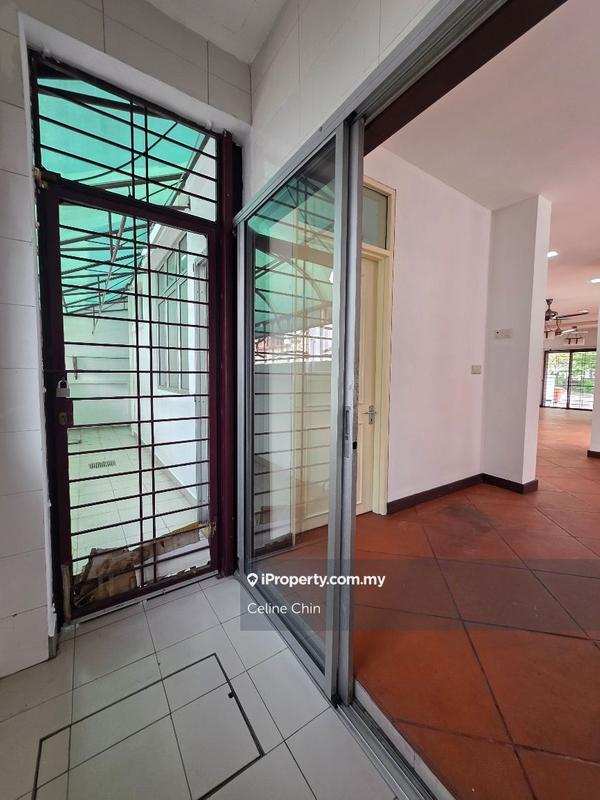 Rumah Teres 2-Tingkat untuk Dijual di Ara Damansara, Ara Damansara oleh Celine Chin - iProperty.com.my
