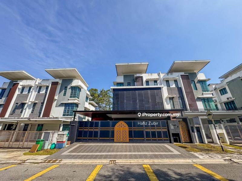 Semi-Detached House for Sale in Kajang, Selangor by Hafiz Zubir - iProperty.com.my
