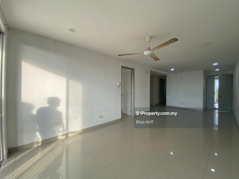 For Sale - Suasana Lumayan