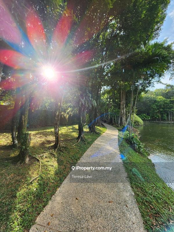 Bungalow House for Sale in Bukit Gita Bayu, Seri Kembangan by Teresa Law - iProperty.com.my
