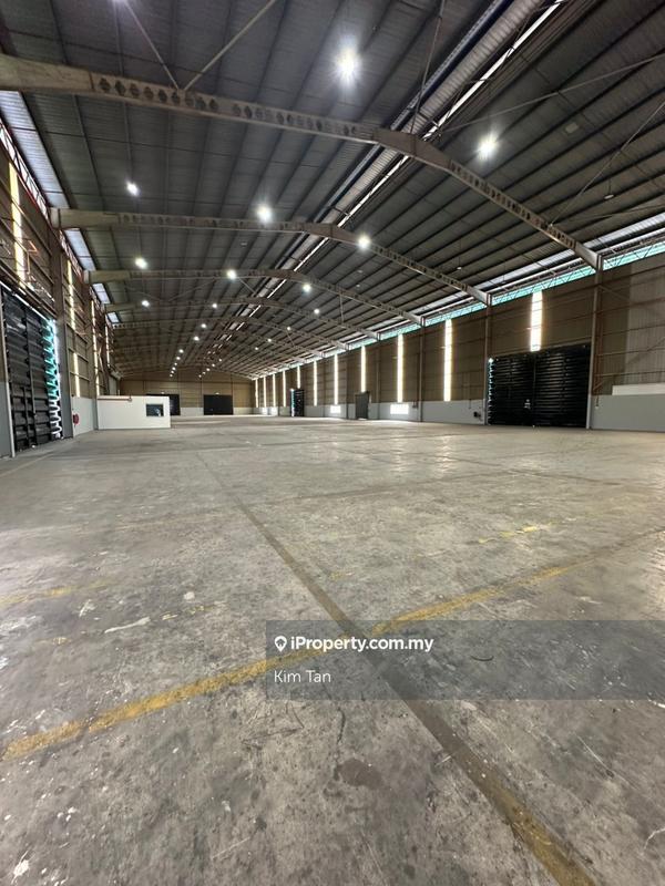 For Rent - USJ Taman Perindustrian Subang Warehouse 45000sf For Rent