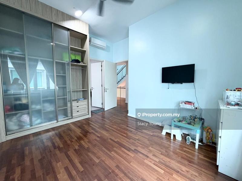 Semi-Detached House for Sale in Sungai Long, Bandar Sungai Long by Stacy Young - iProperty.com.my