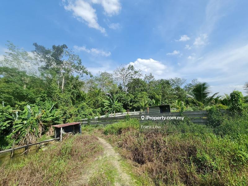 Tanah Pertanian untuk Dijual di Batang Kali, Selangor oleh Frank Low - iProperty.com.my