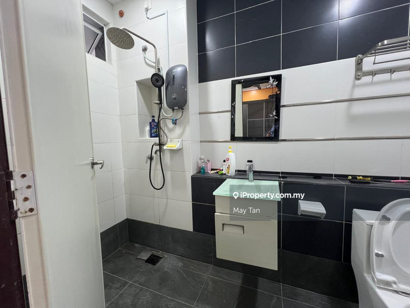 Rumah Berkembar untuk Dijual di Taman delima 3, Kluang oleh May Tan - iProperty.com.my