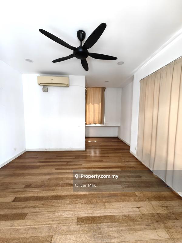 Bungalow House for Sale in Taman Esplanad, Bukit Jalil by Oliver Mak - iProperty.com.my