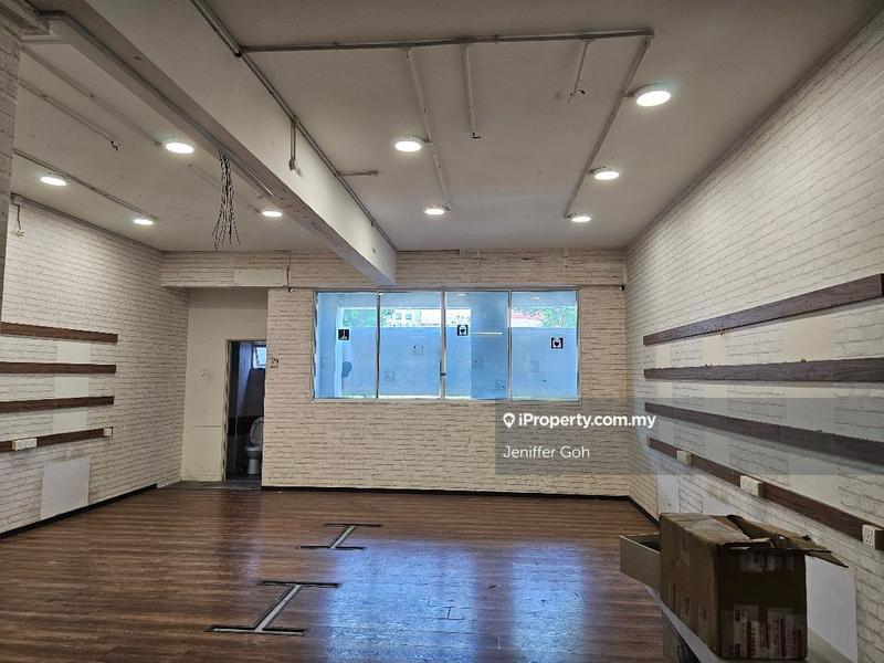 For Rent - Taman Aston first floor office