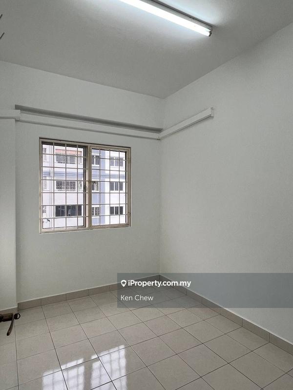 Pangsapuri untuk Dijual di Puncak Baiduri Apartment oleh Ken Chew - iProperty.com.my