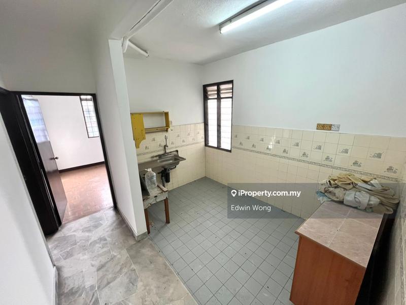 Apartment for Sale in Subang Perdana Goodyear Court 6 by Edwin Wong - iProperty.com.my
