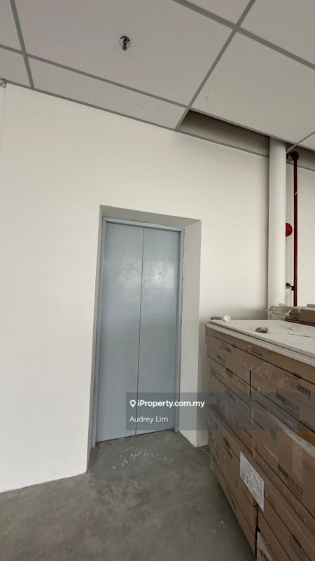 For Rent - Single Storey Factory with 2 Storey Office at Balakong Taming Jaya
