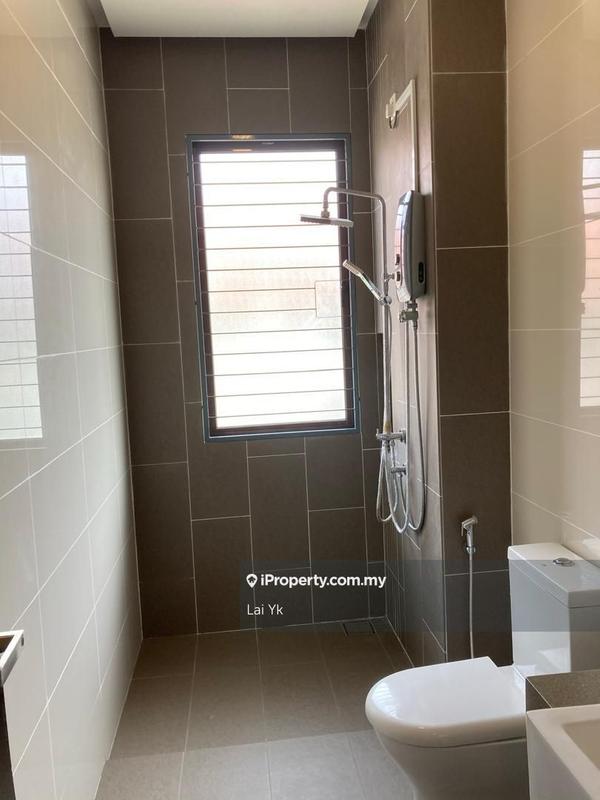 Rumah Berangkai 2 Tingkat untuk Dijual di Temasya Sinar, Glenmarie oleh Lai Yk - iProperty.com.my