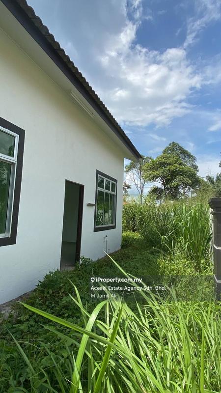 Semi-Detached House for Sale in Bukit Gambir, Grisek by M Jamil Ali - iProperty.com.my