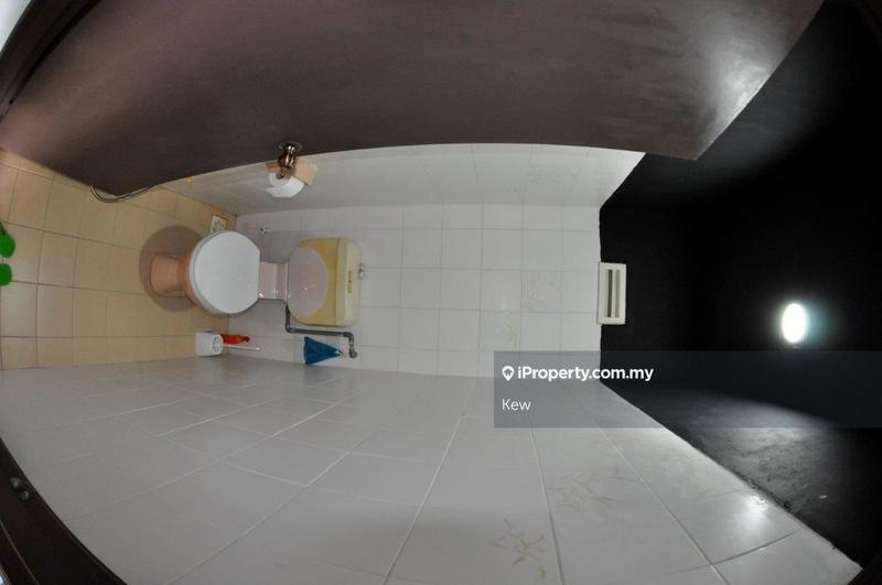 Apartment for Sale in Golden Hills Resort (Amber Court Apartment) by Kew - iProperty.com.my
