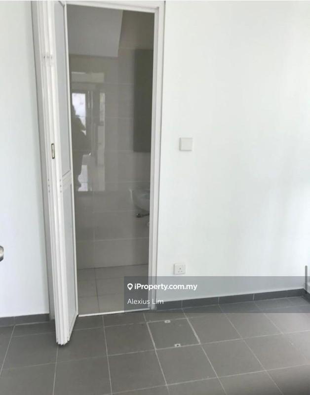 Kediaman Servis untuk Dijual di Emerald Residence oleh Alexius Lim - iProperty.com.my