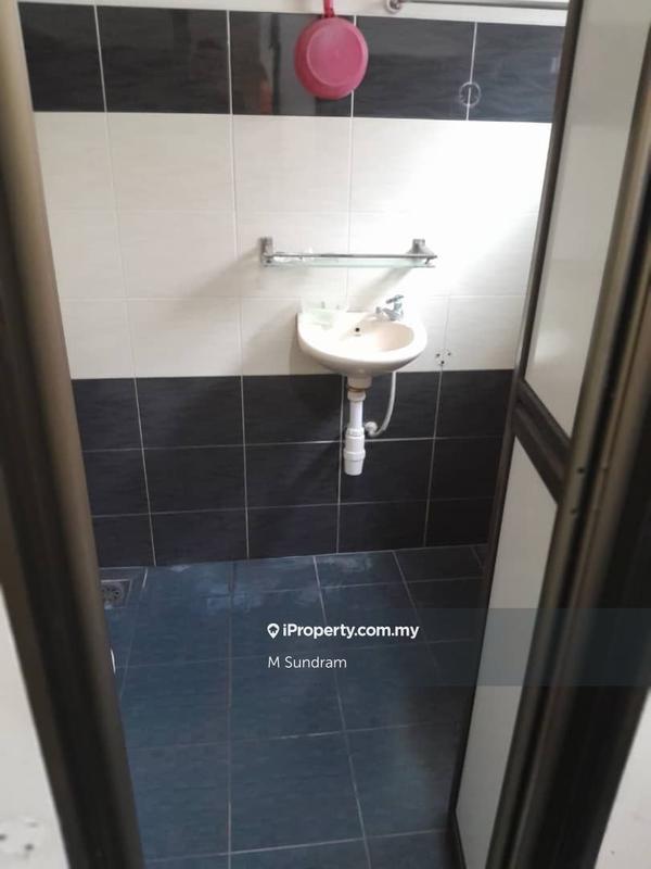 Rumah Berangkai 1 Tingkat untuk Dijual di Teluk Pulai, Klang oleh M Sundram - iProperty.com.my