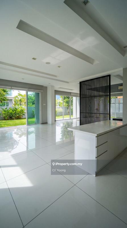 Bungalow House for Sale in z8j7t, Bangsar by CF Yoong - iProperty.com.my