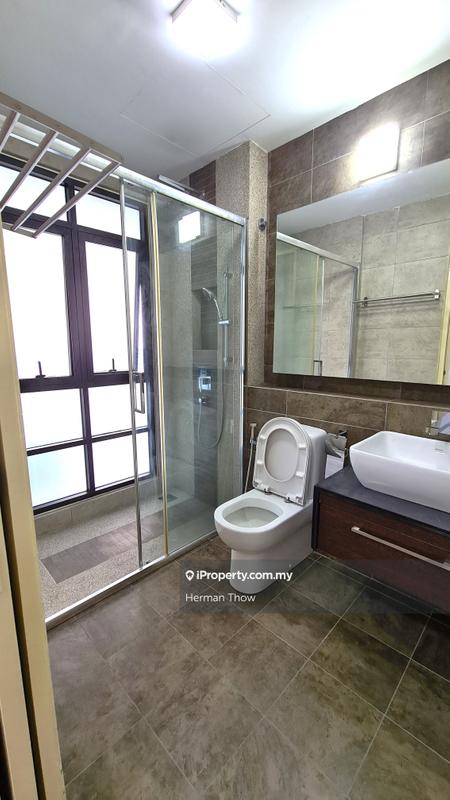 Kediaman Servis untuk Dijual di Isola oleh Herman Thow - iProperty.com.my