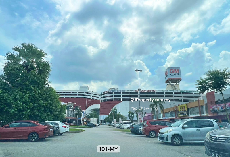 For Rent - CHEAPEST!! Bandar Botanic Klang G Floor Shoplot near GM【Face Parking】🤩