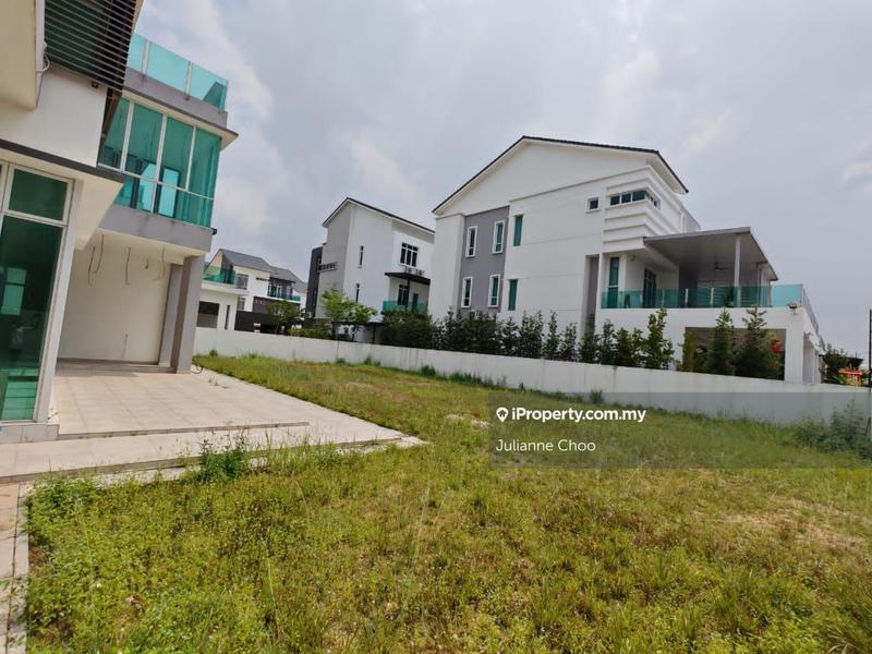 Bungalow House for Sale in Taman Lembah Permai, Bukit Mertajam by Julianne Choo - iProperty.com.my