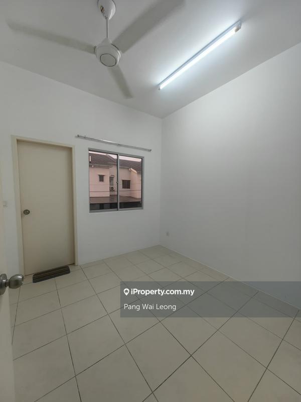 Rumah Berangkai 2 Tingkat untuk Disewa di Iringan Bayu, Seremban oleh Pang Wai Leong - iProperty.com.my