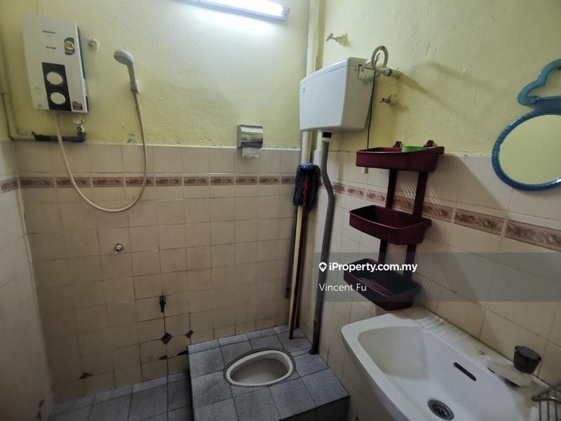 Rumah Teres 1-Tingkat untuk Dijual di Taman Layang Layang, Seremban oleh Vincent Fu - iProperty.com.my