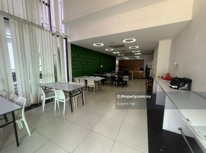 Shop for Sale in Taman Berkeley, Klang by Eugene Yap - iProperty.com.my
