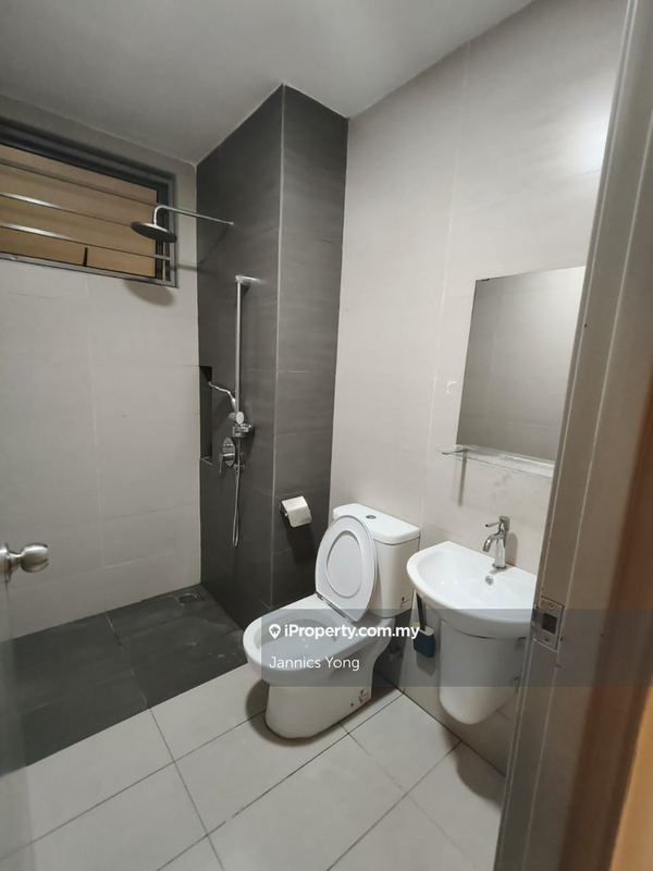 For Rent - Cybersquare