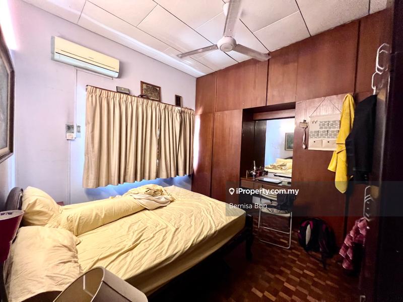 Bungalow House for Sale in Seksyen 16, Petaling Jaya by Bernisa Bon - iProperty.com.my