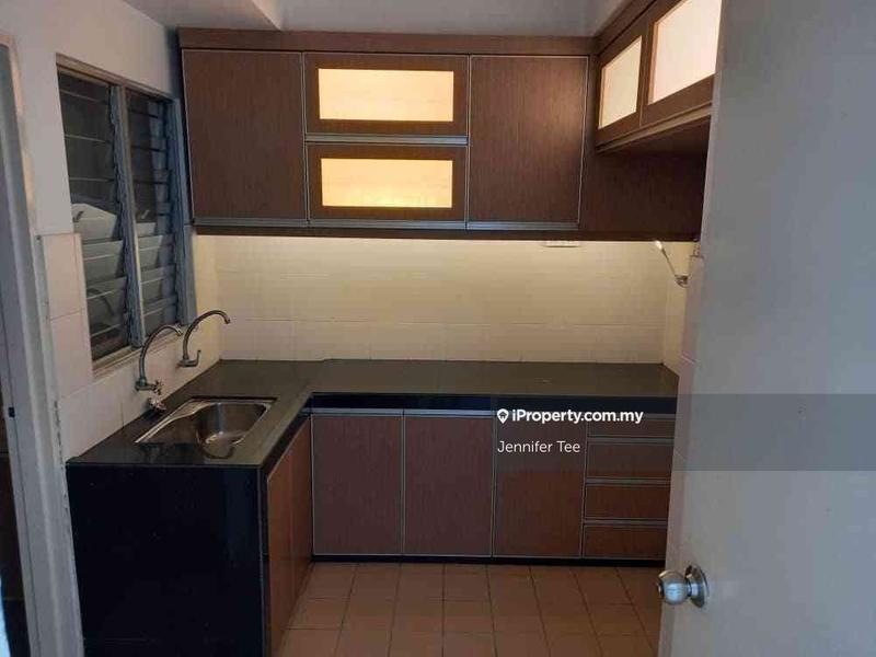 For Sale - Avelon Tower @ Plaza Medan Putra