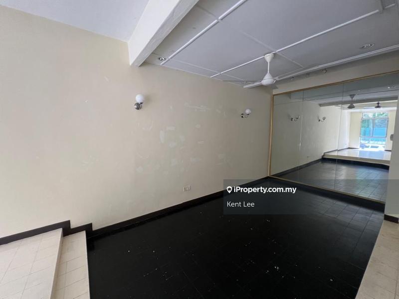Rumah Berangkai 3 Tingkat untuk Dijual di 6rf8u, Ampang oleh Kent Lee - iProperty.com.my
