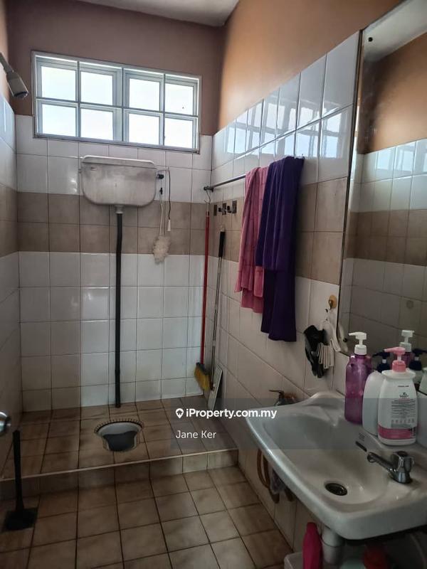 Rumah Teres 2-Tingkat untuk Dijual di Happy Garden, Kuchai Lama oleh Jane Ker - iProperty.com.my
