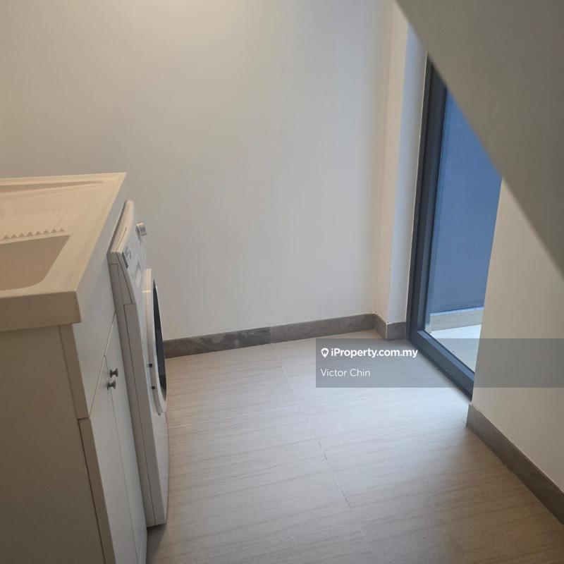 3-storey Terraced House for Sale in Forest City Golf Resort Villa, Johor Bahru by Victor Chin - iProperty.com.my