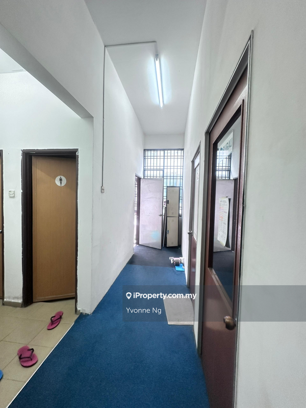 Shop-Office for Sale in Mutiara Mas 3 Storey Shophouse, Skudai by Yvonne Ng - iProperty.com.my