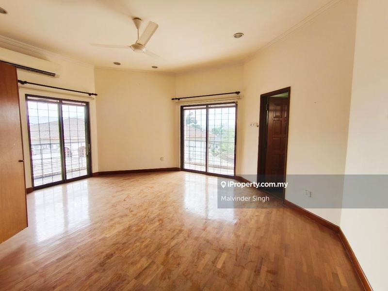 Banglo untuk Dijual di Taman Tar, Ampang oleh Mel Walia - iProperty.com.my