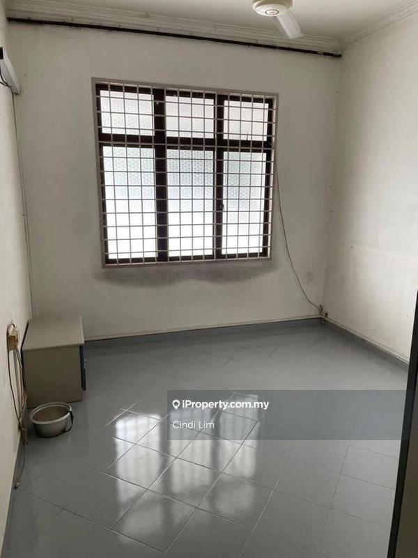 Rumah Berangkai 1 Tingkat untuk Disewa di Taman Daya, Johor Bahru oleh Cindi Lim - iProperty.com.my