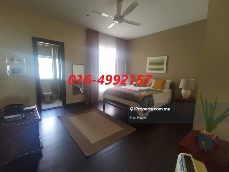 For Sale - Infinity Beachfront Condominium