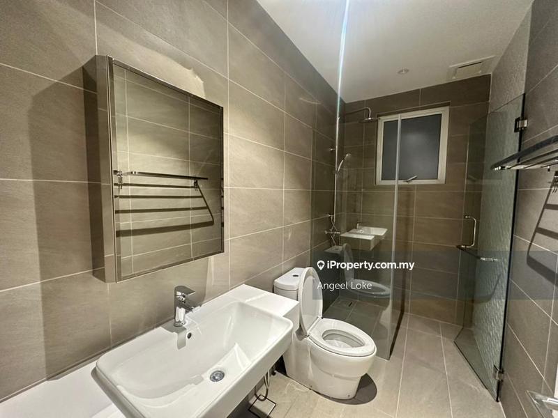 Kediaman Servis untuk Dijual di Quill Residence oleh Angeel Loke - iProperty.com.my