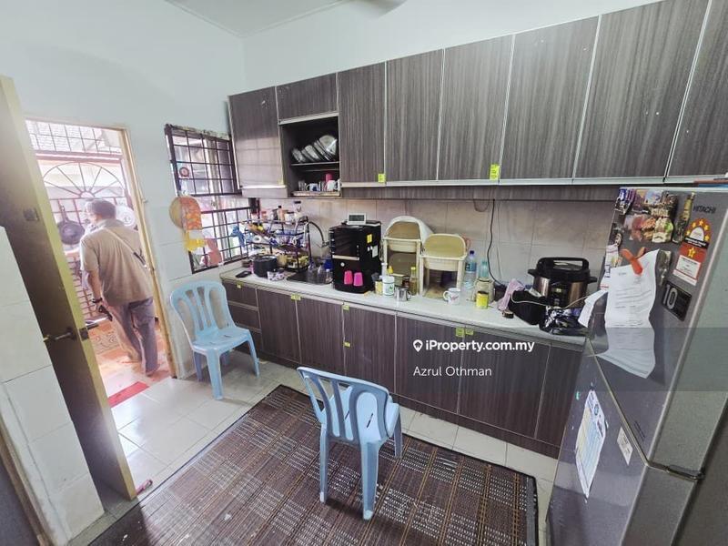 1-storey Terraced House for Sale in Taman College Heights, Sikamat by Azrul Othman - iProperty.com.my