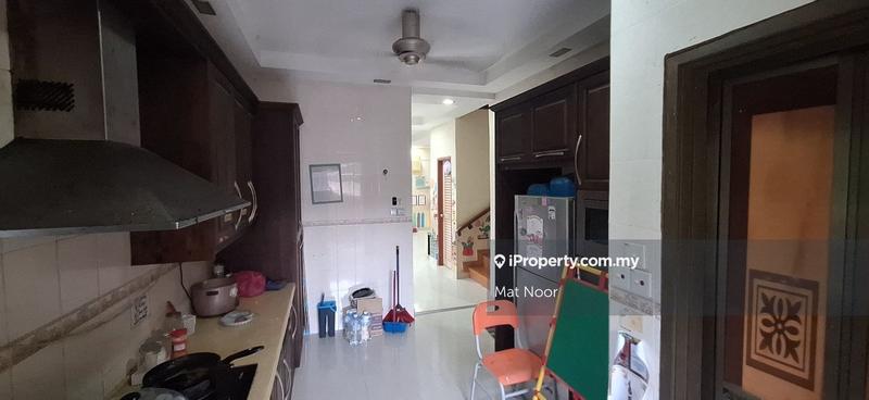 2-storey Terraced House for Sale in Seksyen 7, Shah Alam by Mat Noor - iProperty.com.my