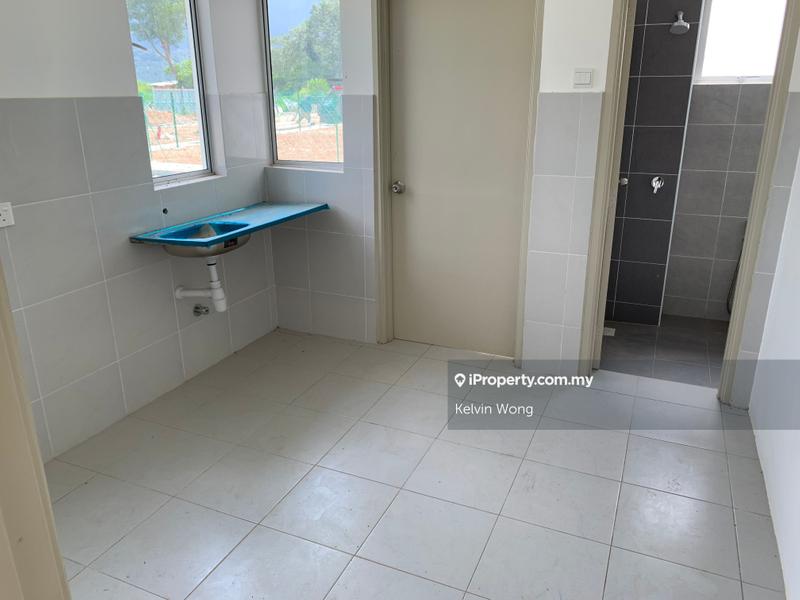 Rumah Berangkai 1 Tingkat untuk Dijual di Pulau Indah, Klang oleh Kelvin Wong - iProperty.com.my