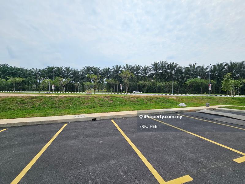 Shop for Rent in Bandar Tasik Puteri, Rawang by ERIC HEE - Exterior - iProperty.com.my