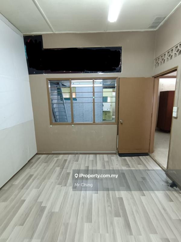 Rumah Berangkai 1 Tingkat untuk Dijual di Happy Garden, Kuchai Lama oleh Mr Ching - iProperty.com.my