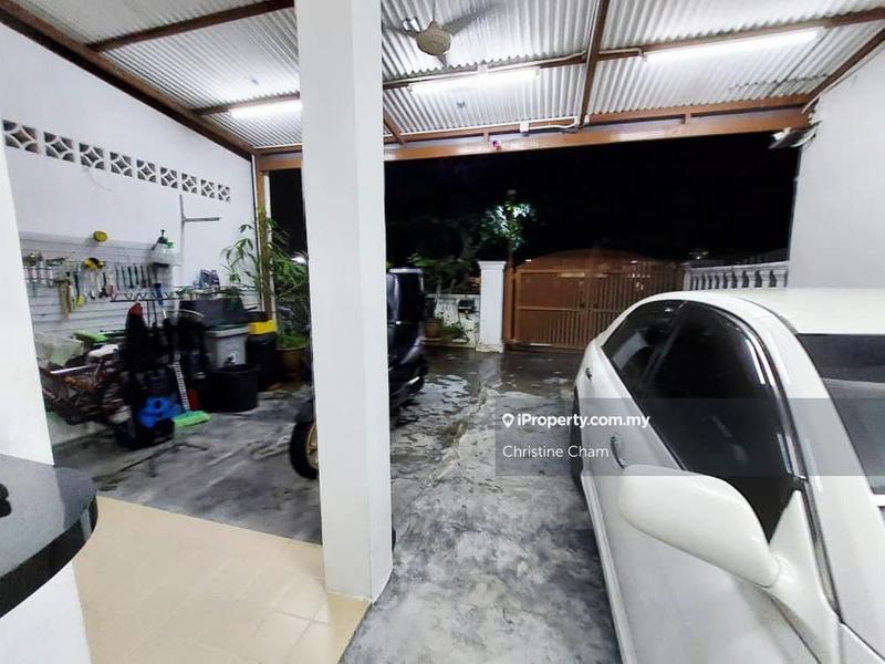 Rumah Berangkai 2 Tingkat untuk Dijual di Taman Kota Jaya, Kota Tinggi oleh Christine Cham - iProperty.com.my