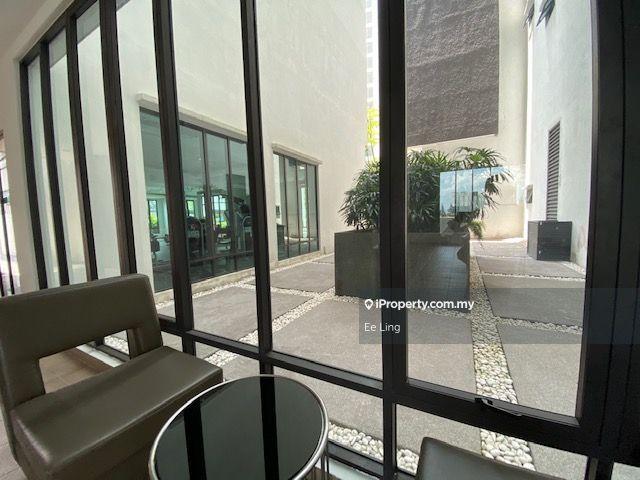 Kediaman Servis untuk Dijual di Isola oleh Ee Ling - iProperty.com.my