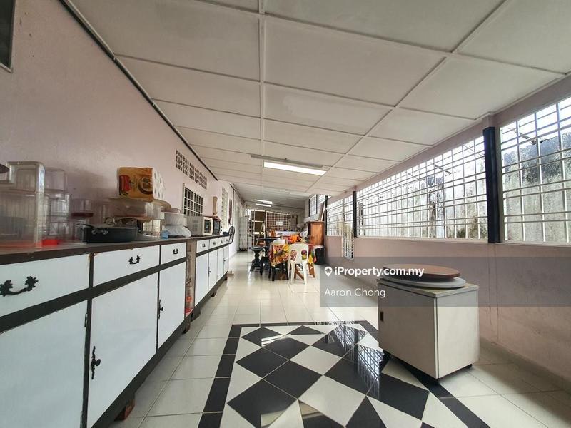Bungalow House for Sale in Seksyen 4, Petaling Jaya by Aaron Chong - iProperty.com.my