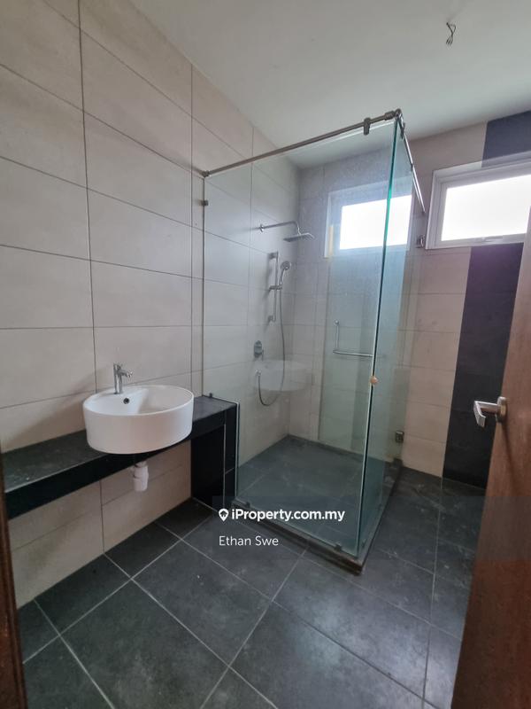 Rumah Berkembar untuk Dijual di Bukit Rahman Putra, Sungai Buloh oleh Ethan Swe - iProperty.com.my