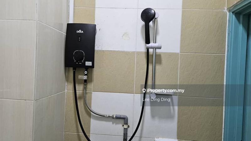 Hotel / Resort untuk Dijual di Taman Pelangi, Johor Bahru oleh Lee Ding Ding - iProperty.com.my