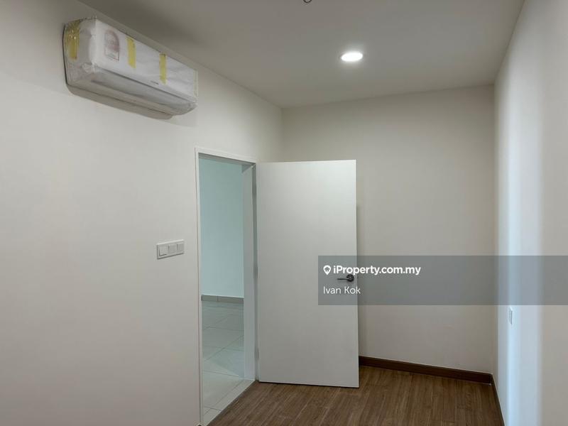 Service Residence for Sale in AraTre' Residences by Ivan Kok - iProperty.com.my
