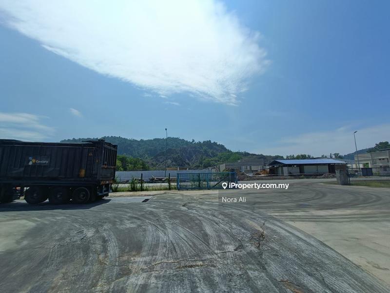 Gudang untuk Disewa di Teluk Kalung Yard, Kemaman oleh Nora Ali - iProperty.com.my